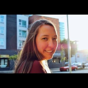 Meet your Posher, Natalie